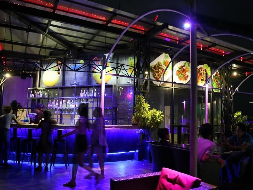 Yeak Loam Hotel Banlung Екстериор снимка